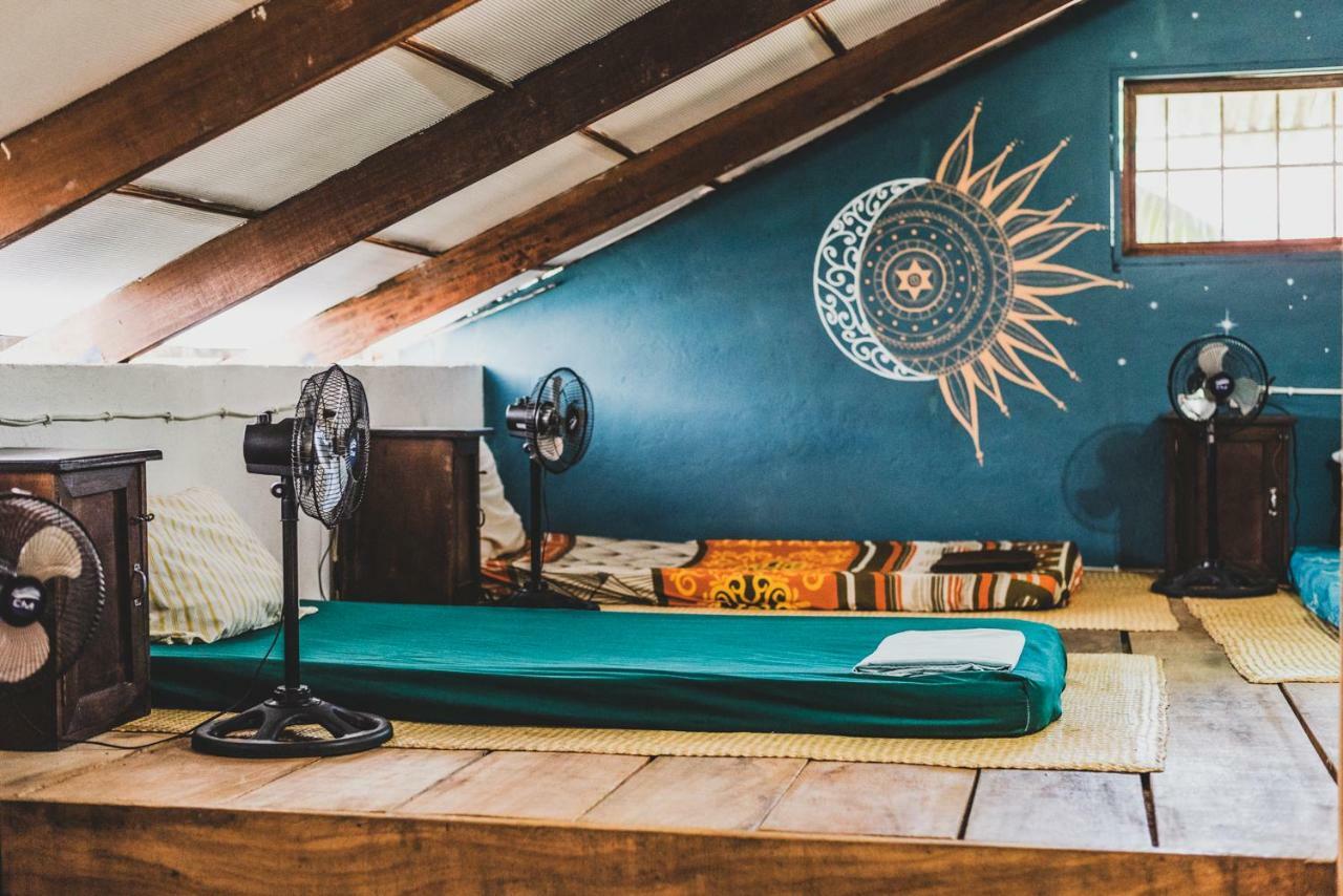 Ciao Cacao Hostel & Vegan Cafe Флорес Екстер'єр фото