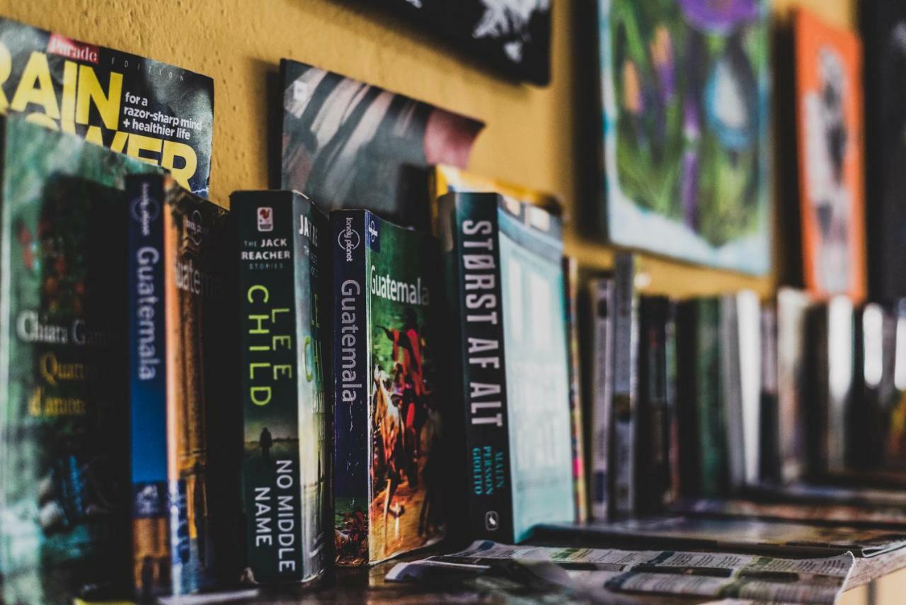 Ciao Cacao Hostel & Vegan Cafe Флорес Екстер'єр фото