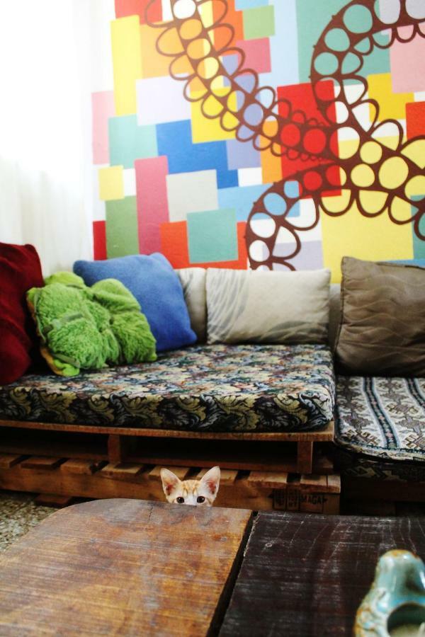 Ciao Cacao Hostel & Vegan Cafe Флорес Екстер'єр фото